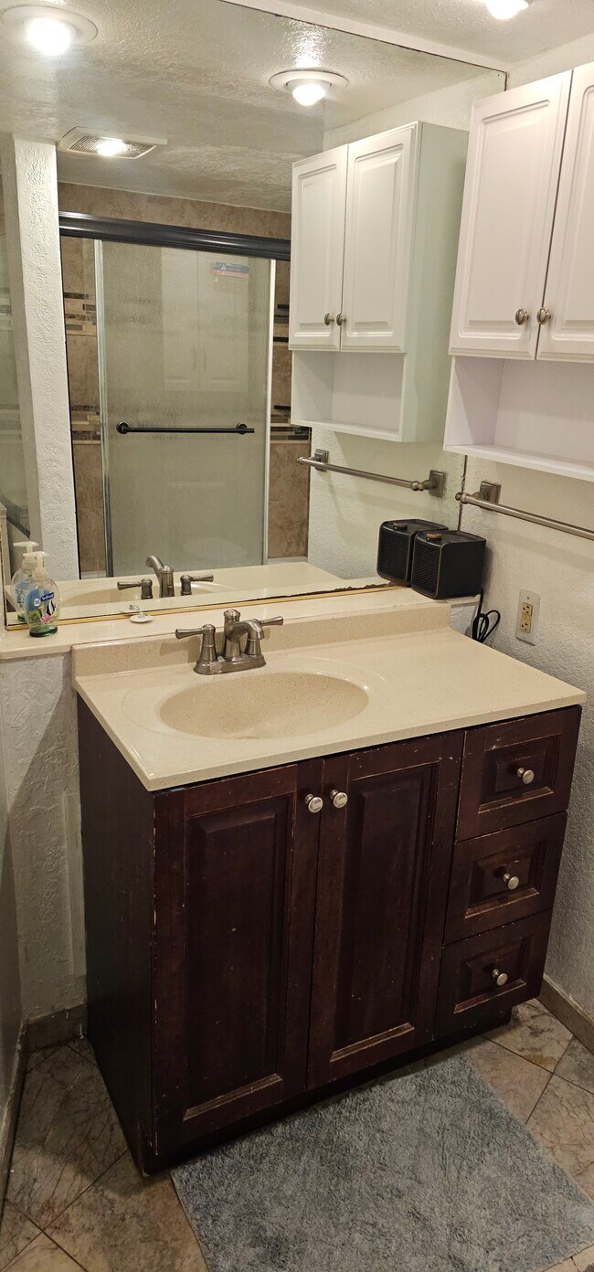 Building Photo - 1063 Vista Madera Ln