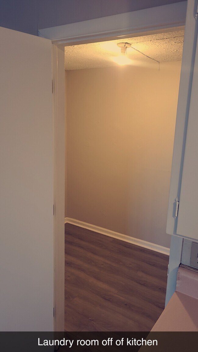 Building Photo - 210 South St