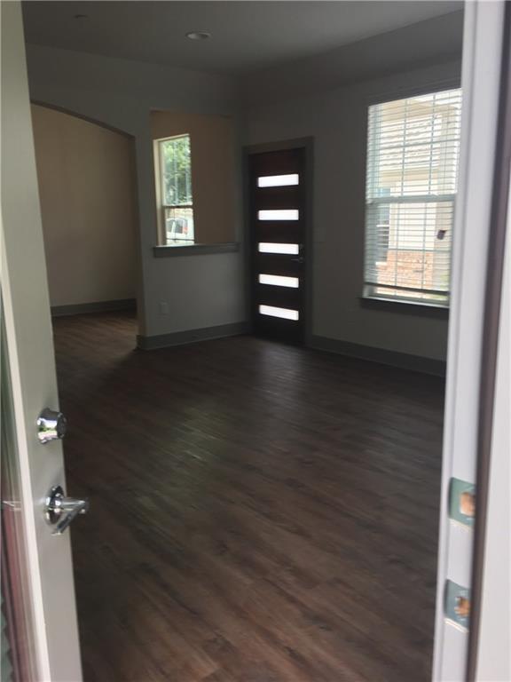 Building Photo - 12200 Abbey Glen Ln