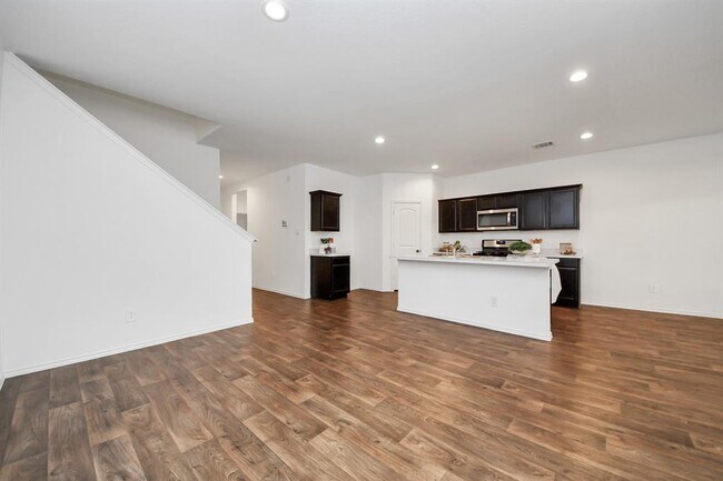 Building Photo - 12414 Landon Light Ln