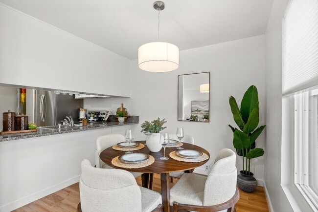 Building Photo - 203 Corte San Pablo