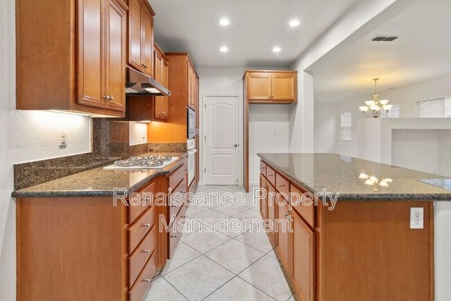Building Photo - 288 W Fauna Ave