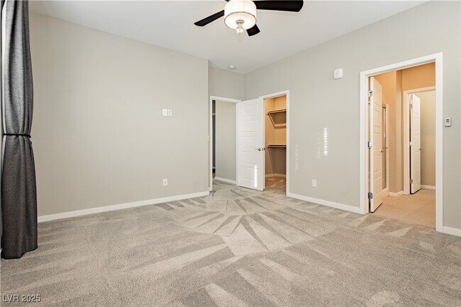 Building Photo - 11236 Rainbow Peak Ave