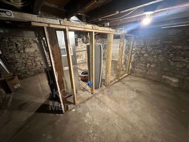 Building Photo - 2311 Jarboe St