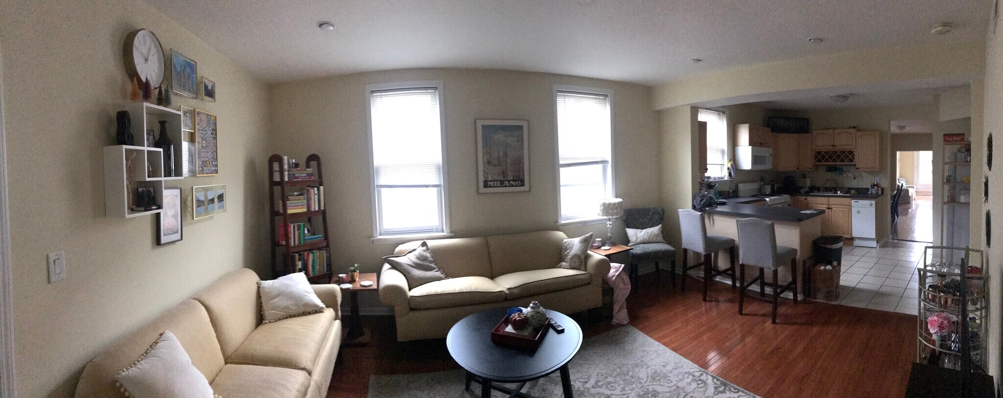 Building Photo - 2509 N Marshfield Ave