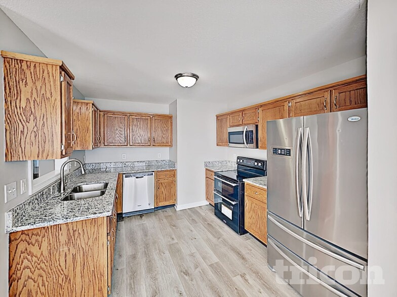 Building Photo - 804 Cindy Jo Ct