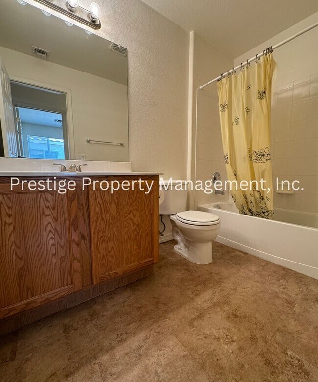 Building Photo - Check out this New Listing Located in East...