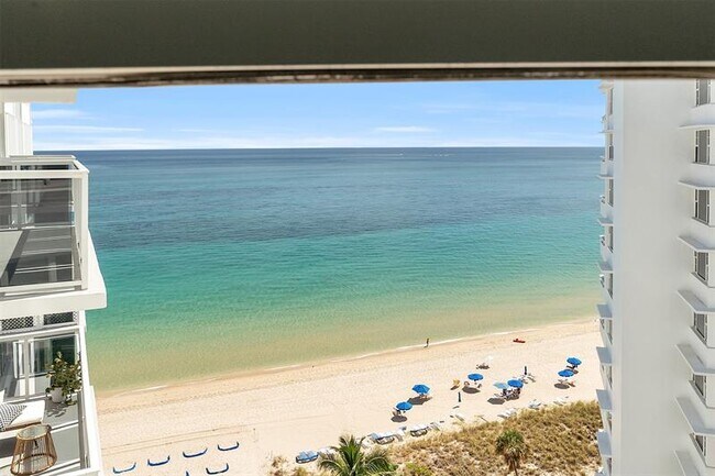 Building Photo - 3700 Galt Ocean Dr