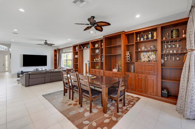 Building Photo - 19084 Skyridge Cir