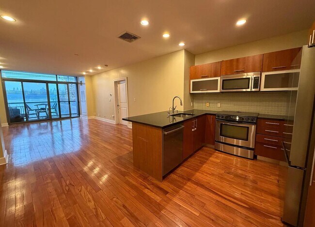 Building Photo - 8125 River Rd