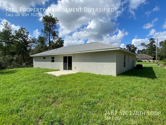 Building Photo - Desirable SW Ocala Neighborhood 3/2/2 **WO...