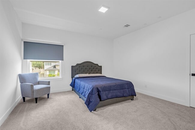 Building Photo - 2523 Quickstep Ct