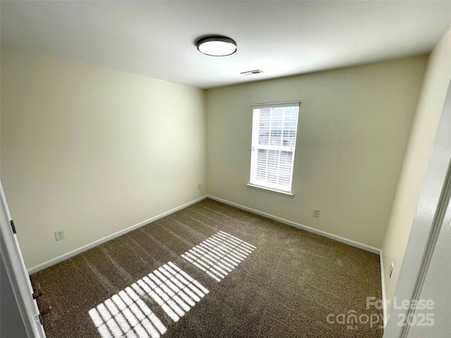 Building Photo - 11434 Heritage Green Dr