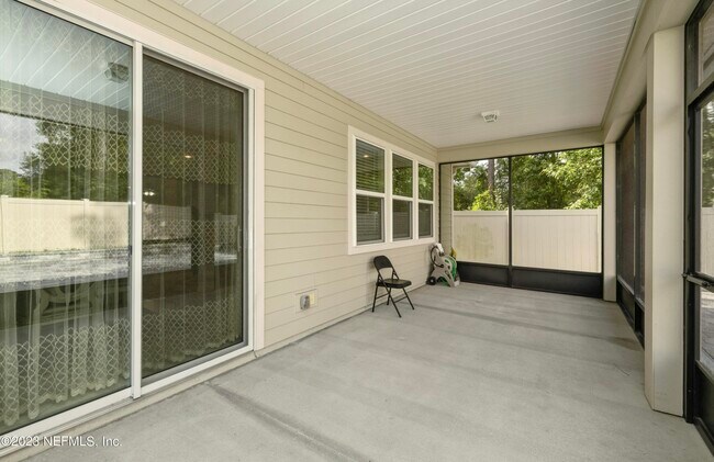 Building Photo - 9605 Price Park Dr