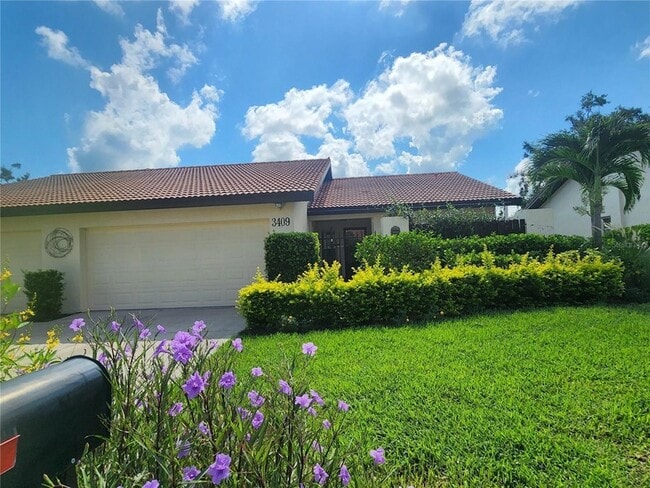 Primary Photo - 3409 Montilla Ct