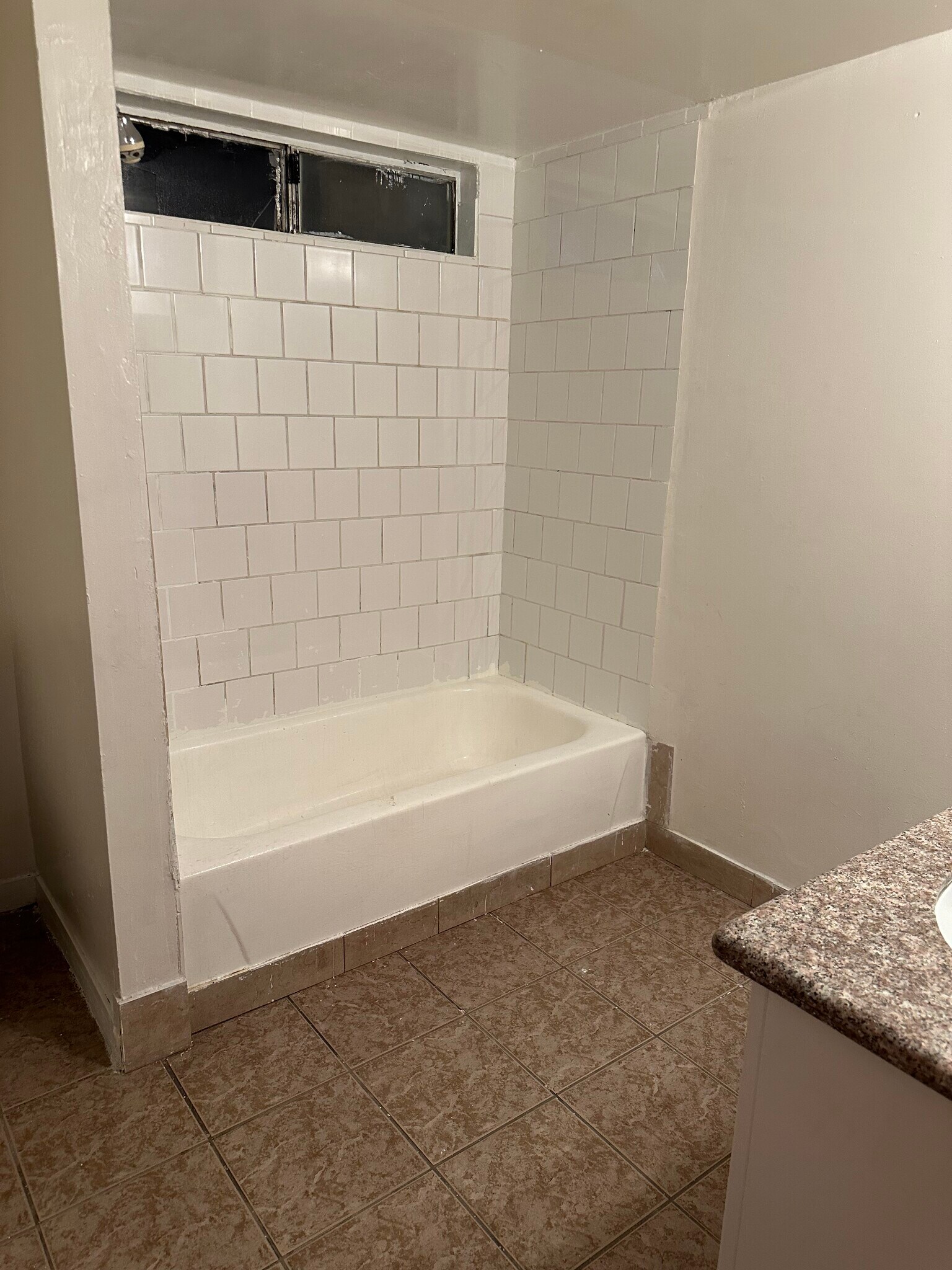 Building Photo - 1316 Flower St