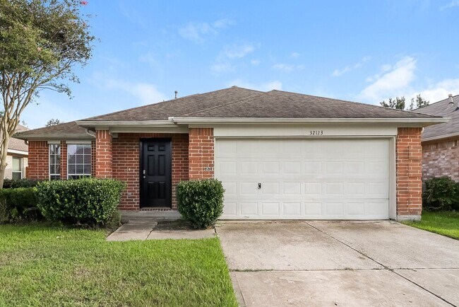 Primary Photo - 32123 Decker Oaks Dr