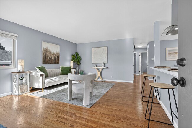 Building Photo - Renovated 3-Bedroom Single Family Home in Pinole Available Now!!!