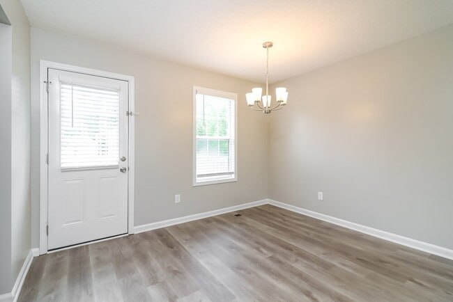 Building Photo - 417 Remington Ct