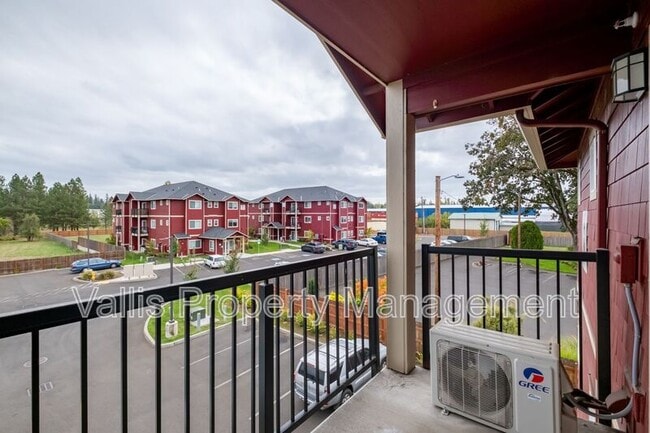 Building Photo - 13001 S Crompton Ln