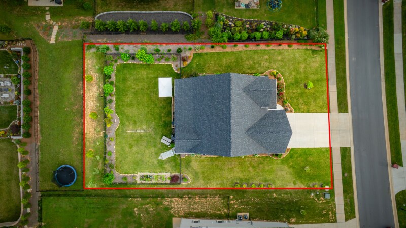 Building Photo - 1323 Brumit Flds