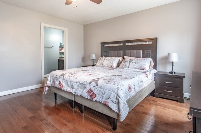 Building Photo - 29573 Maple St