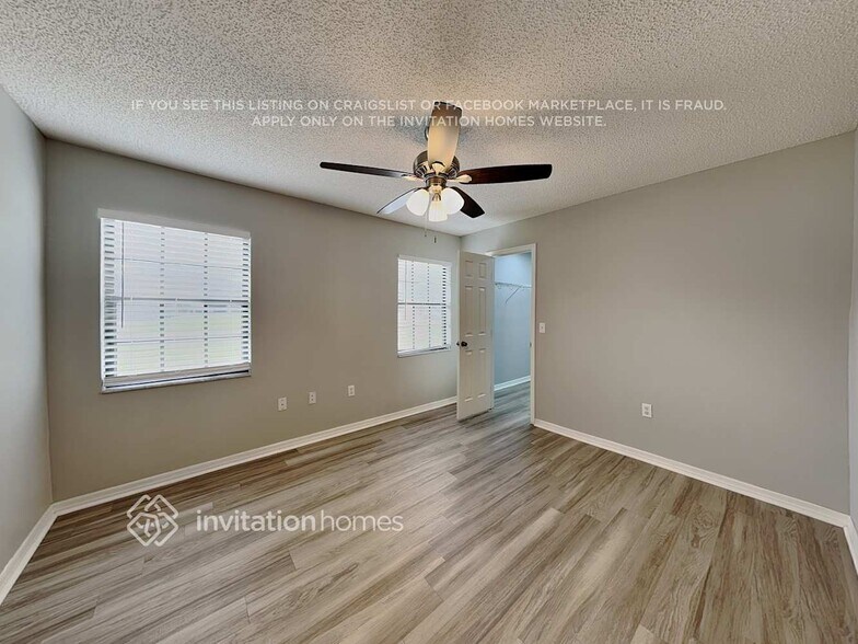 Building Photo - 5517 Highlands Vue Ln