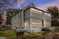 Building Photo - 961 Bryant Ave