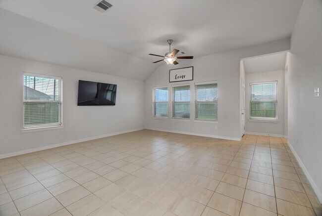 Building Photo - 3334 Tug Wy