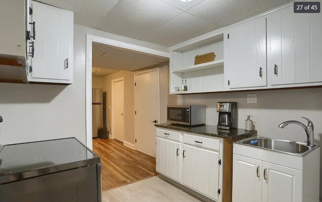 Building Photo - 429 S President Ave