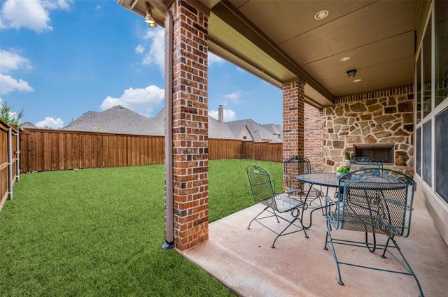 Building Photo - 3024 Aberdeen Dr