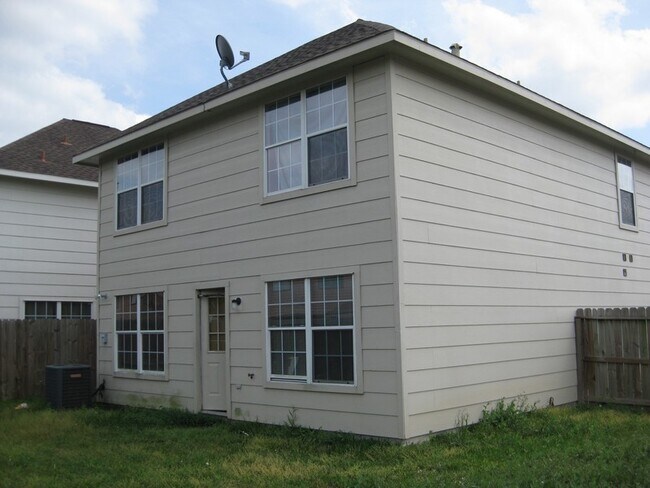 Building Photo - 11148 O'Patrny Meadows