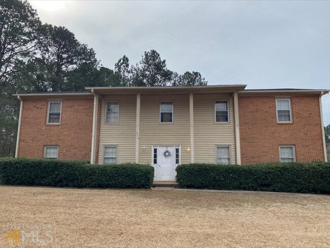 Building Photo - 116 Fairhaven Ct