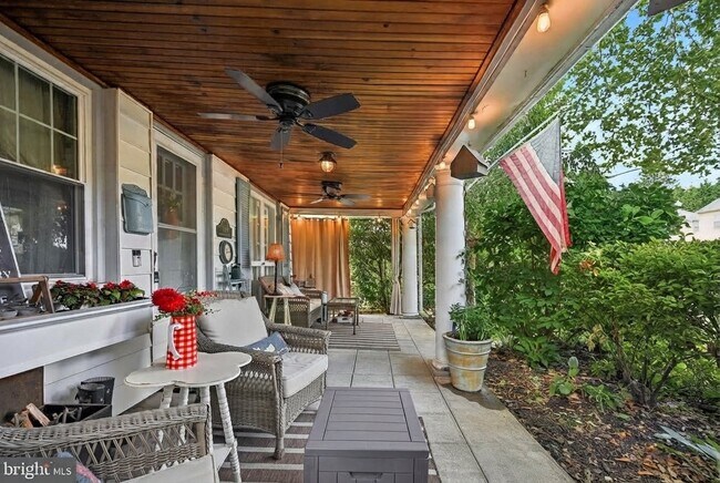 Building Photo - 8228 Cadwalader Ave