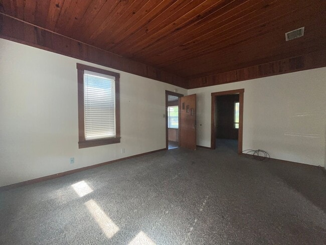 Building Photo - Adorable 3 bed/2 bath home in Plant City