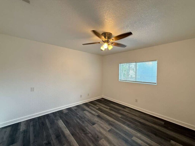 Building Photo - 4411 Mystic Sunrise Dr