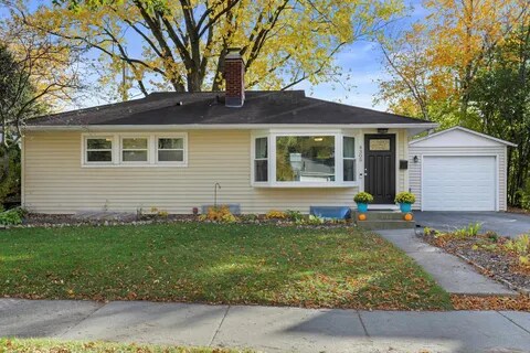 Building Photo - 4305 Doncaster Dr