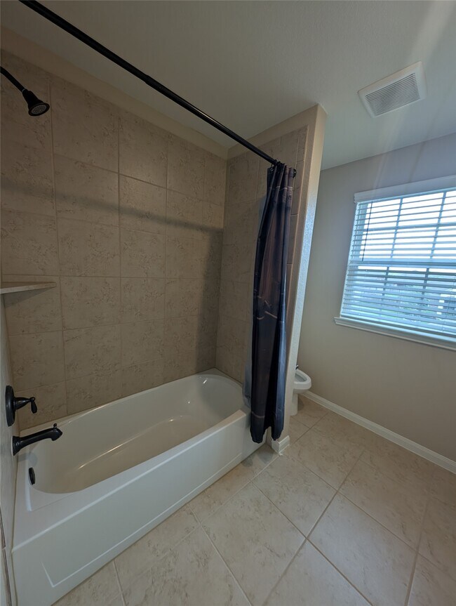 Building Photo - 21210 Echo Manor Dr