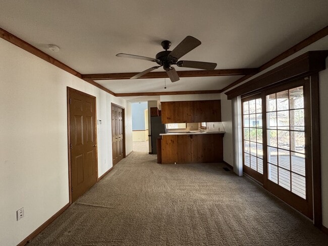 Building Photo - Introducing a charming Colonial style home...