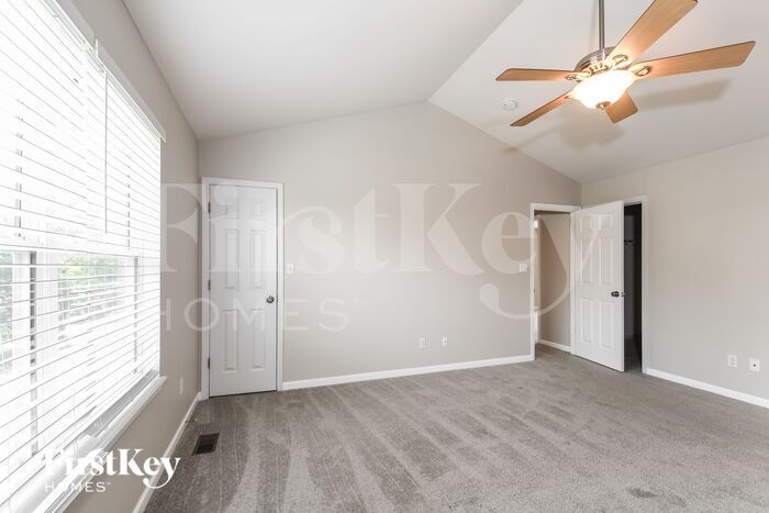 Building Photo - 106 Stewart Springs Dr