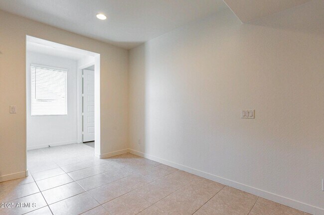 Building Photo - 3742 S 64th Dr