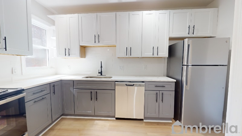 Building Photo - 343 E 28th St