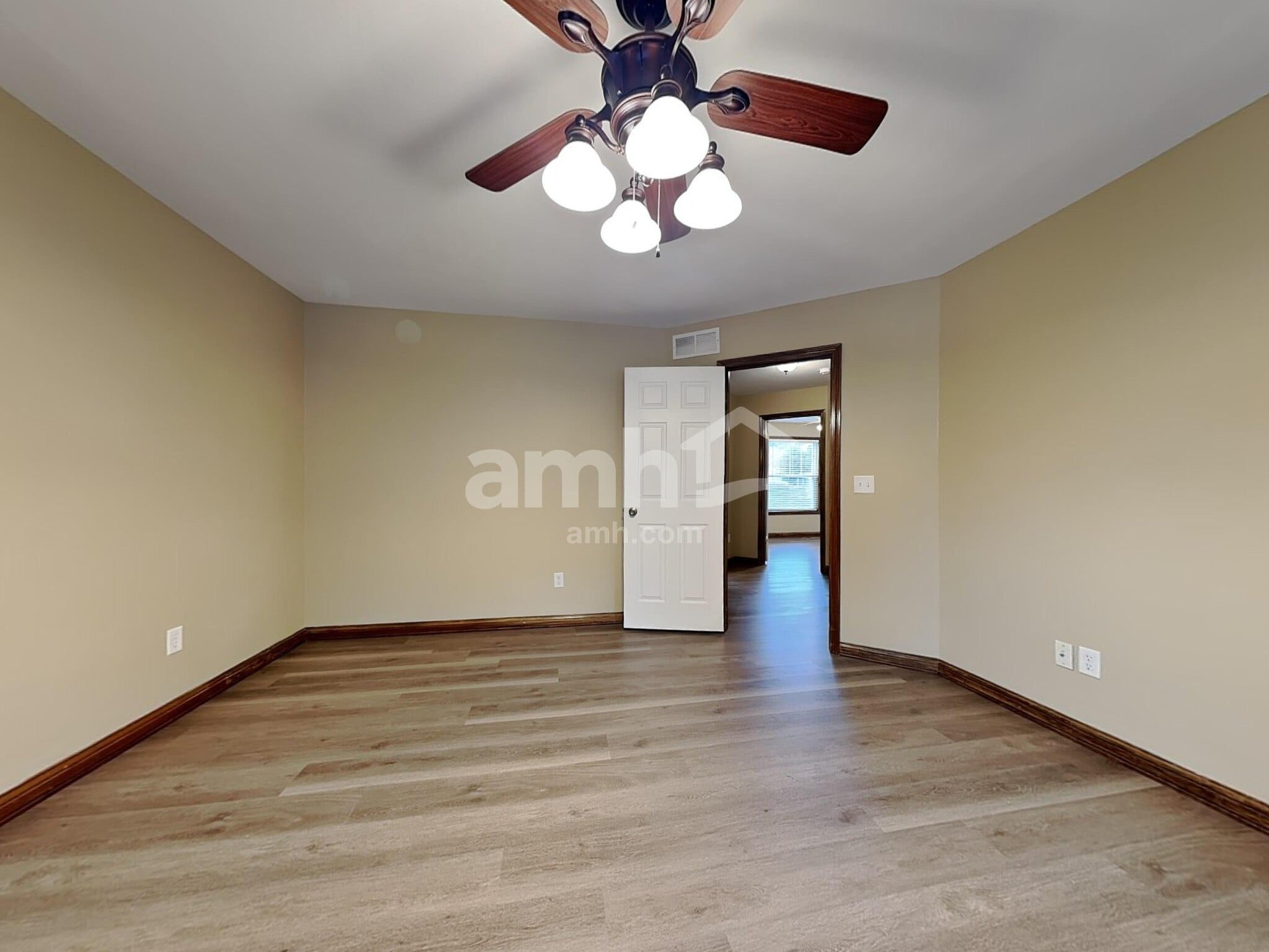 Building Photo - 763 Bristol View Dr