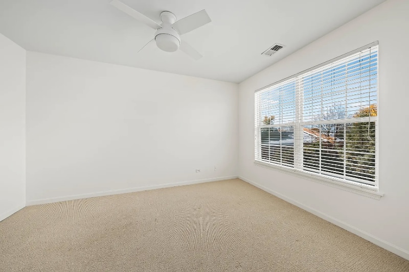 Building Photo - 2106 Rugen Rd