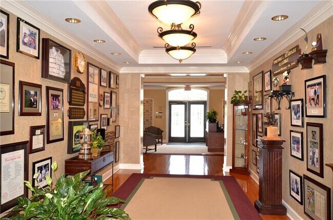 Building Photo - 5861 Yoshino Cherry Ln NE