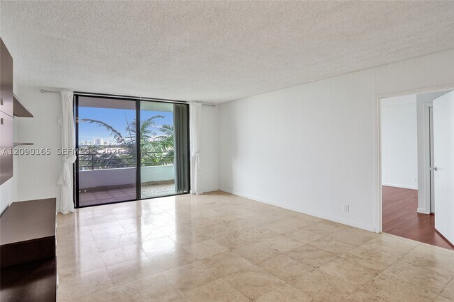 Building Photo - 500 Three Islands Boulevard