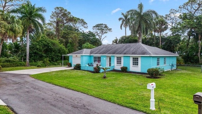 Building Photo - 5554 Hibiscus Rd