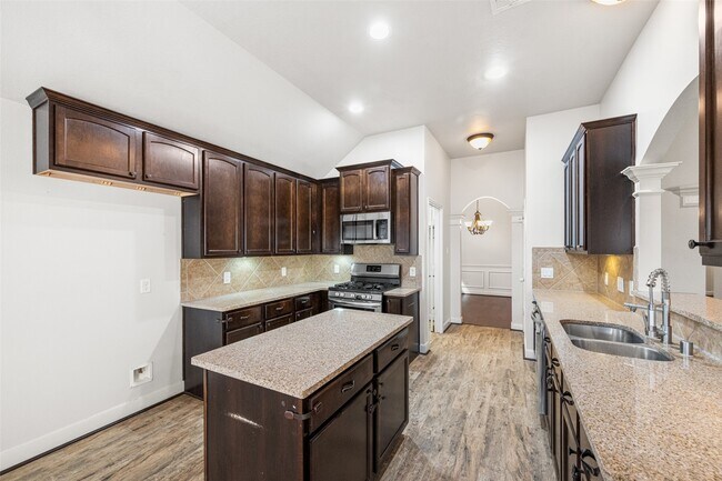 Building Photo - 12806 Winter Springs Dr
