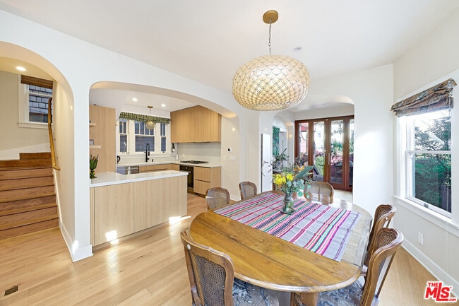 Building Photo - 34 Park Ave