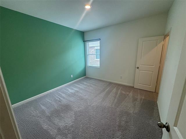 Building Photo - 8216 Hawkview Dr